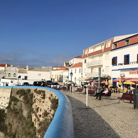 4 Bedrooms House With Sea View Enclosed Garden And Wifi At 1 Km Away From The Beach * Ericeira