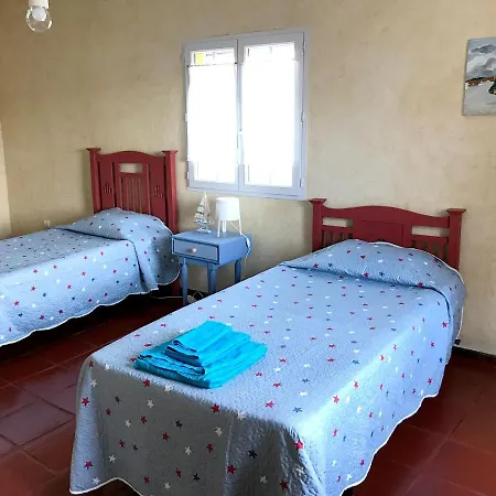 4 Bedrooms House With Sea View Enclosed Garden And Wifi At 1 Km Away From The Beach Holiday home