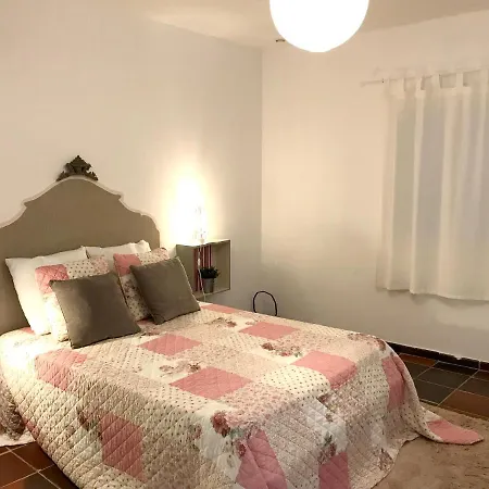 Holiday home 4 Bedrooms House With Sea View Enclosed Garden And Wifi At 1 Km Away From The Beach *